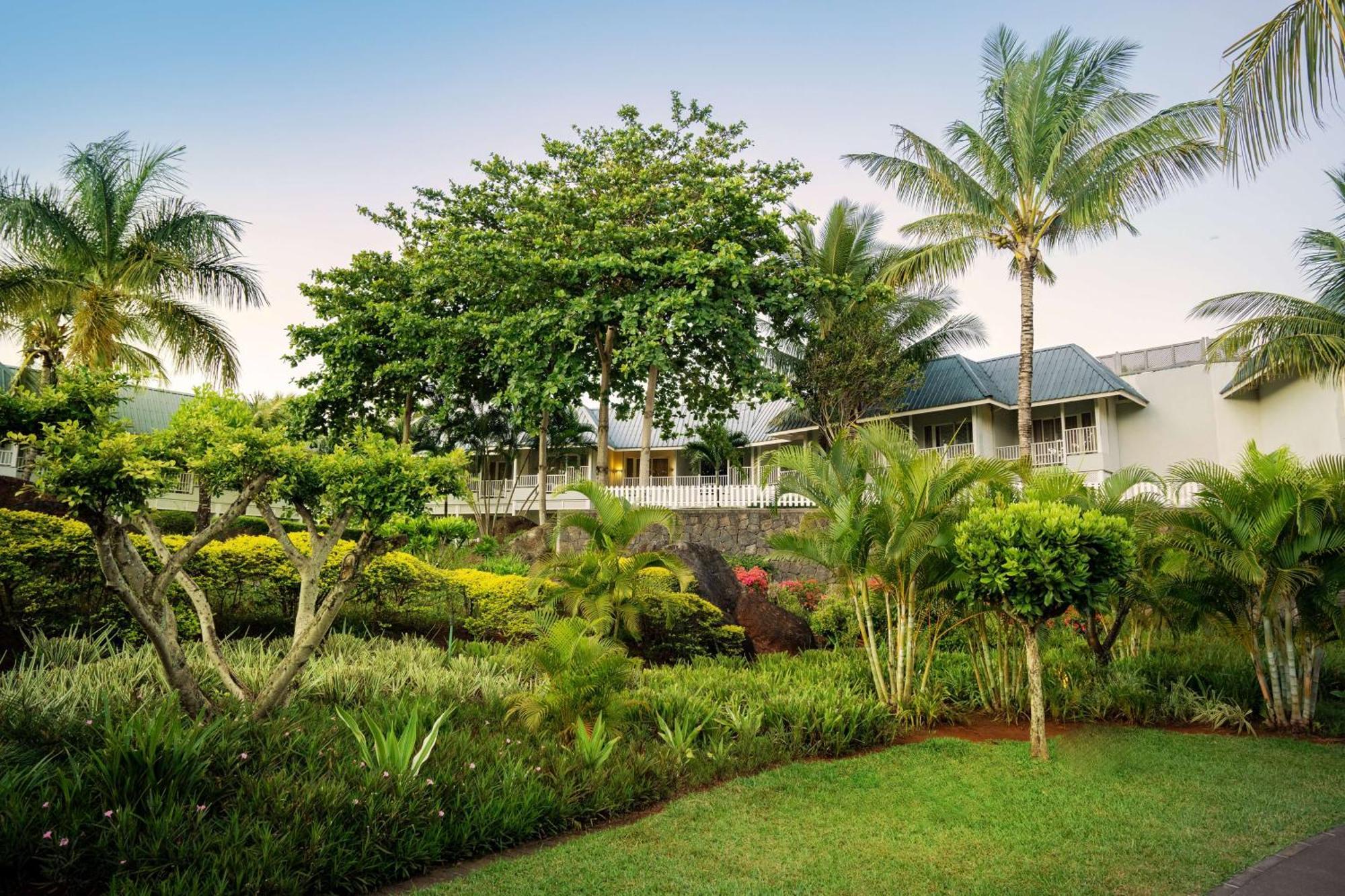 Resort Radisson Blu Azuri Resort&spa 4*