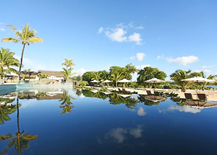 Radisson Blu Azuri Resort & Spa